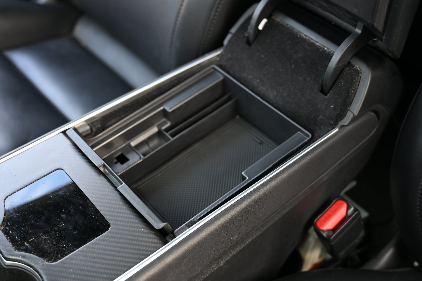 Tesla Model 3/Y Center Console Organizer Glasses Box