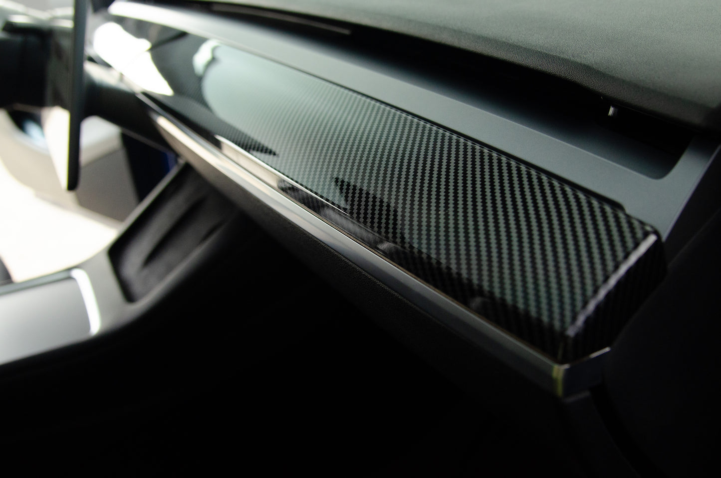 Tesla 2018-2022 Model 3 / 2020-2022 Model Y Dashboard Cover in Glossy Carbon Fiber 2 pcs