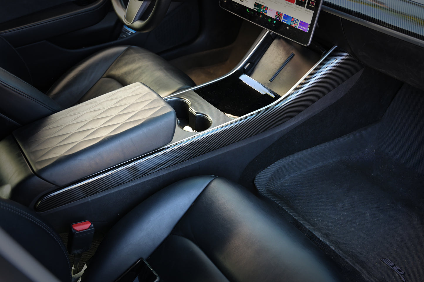 Tesla Model 3/Y accessory Carbon Fiber Print
