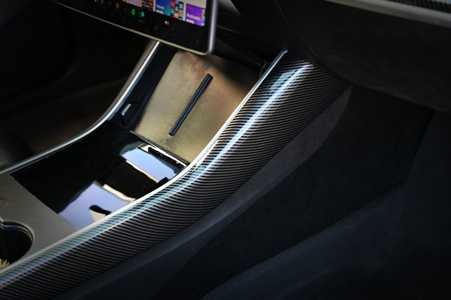 Tesla Model 3/Y accessory Carbon Fiber Print