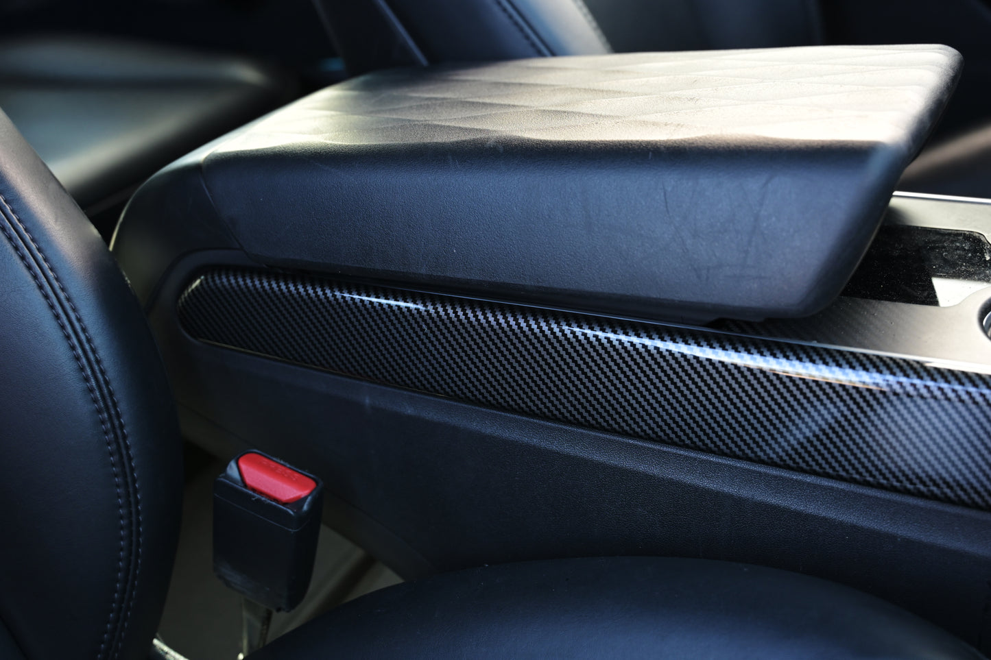Tesla Model 3/Y accessory Carbon Fiber Print