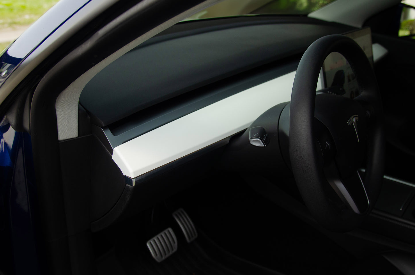 Tesla 2018-2022 Model 3 / 2020-2022 Model Y Dashboard Cover in Gloss White 2 pcs